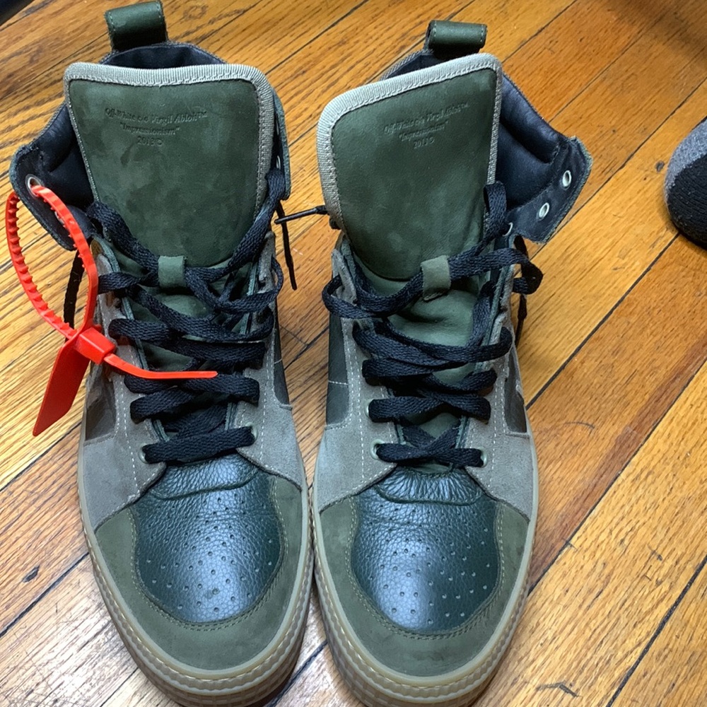 Off-White c/o Virgil Abloh leather Industrial Belt High-Top